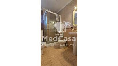 Wiederverkauf - Apartment -
Formentera del Segura