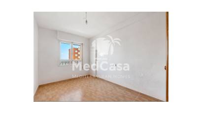 Resale - Apartment -
Torrevieja - Punta prima