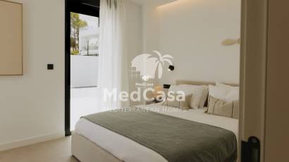 Obra nueva - Villa -
Polop de La Marina