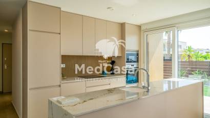 Obra nueva - Villa -
Golf Vistabella