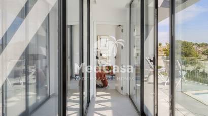 Neubau - Villa -
Golf Altaona