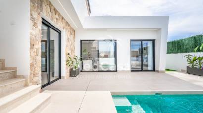 Neubau - Villa -
Roldan