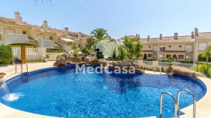 Resale - Apartment -
Orihuela Costa - Campoamor