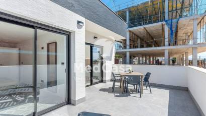 Obra nueva - Apartamento planta baja -
Guardamar del Segura