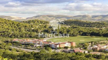 Obra nueva - Apartamento -
Denia