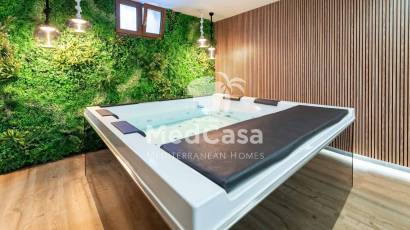 Resale - Villa -
Calpe