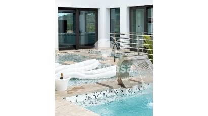 Resale - Villa -
Jávea - Cansalades