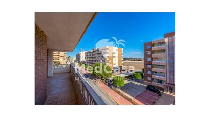 Wiederverkauf - Apartment -
Torrevieja - Punta prima