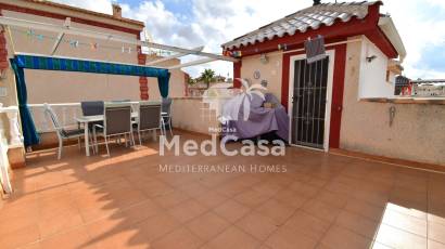 Segunda mano - Villa -
Orihuela Costa - Playa Flamenca