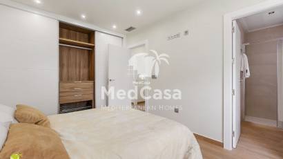 Obra nueva - Villa -
Rojales