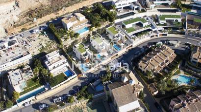 Obra nueva - Villa -
Finestrat