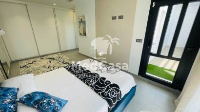 Neubau - Villa -
Torrevieja