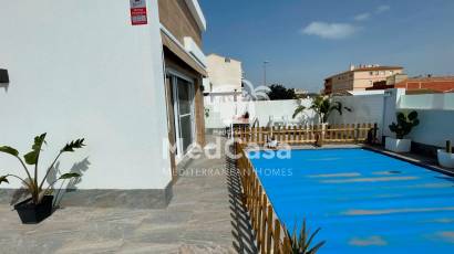 Segunda mano - Villa -
Balsicas