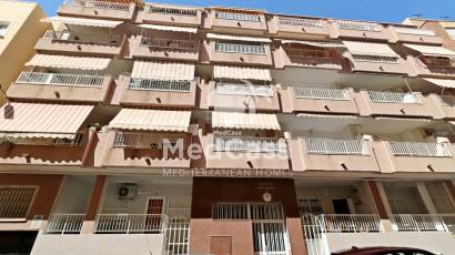Wiederverkauf - Apartment -
Torrevieja - Playa del Cura