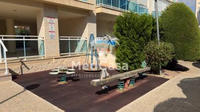 Resale - Apartment -
Guardamar del Segura - Puerto