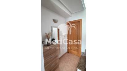 Resale - Townhouse -
Guardamar del Segura - Urbanizaciones