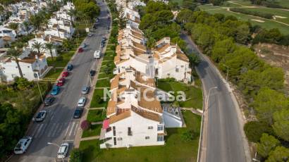 Segunda mano - Apartamento -
Orihuela Costa - Villamartín