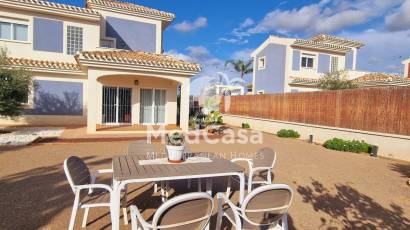 Obra nueva - Villa -
Purias