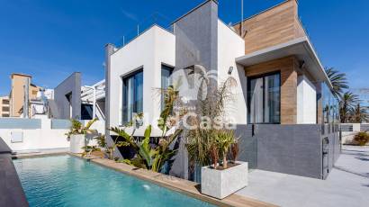 Neubau - Villa -
La Mata