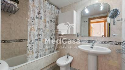 Resale - Apartment -
Orihuela Costa - Campoamor
