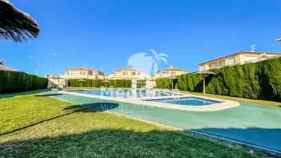 Resale - Townhouse -
Orihuela Costa - Playa Flamenca