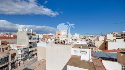 Resale - Penthouse -
Torrevieja - Centro