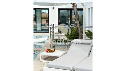 Resale - Villa -
Jávea - Cansalades
