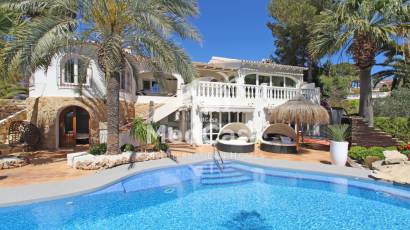 Resale - Villa -
Benissa - San Jaime