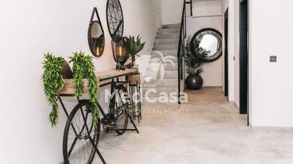 Obra nueva - Villa -
Rojales