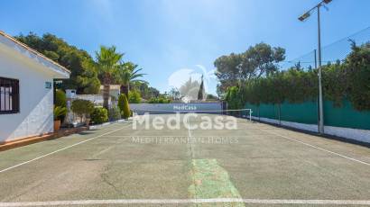 Wiederverkauf - Villa -
Orihuela Costa - Villamartín