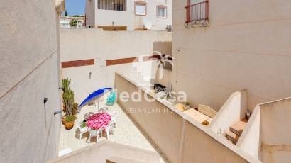 Segunda mano - Ático -
Orihuela Costa - Villamartín