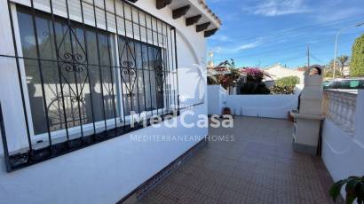 Resale - Apartment -
Torrevieja - Aguas Nuevas