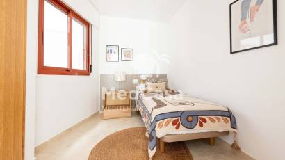 Obra nueva - Apartamento -
Avileses