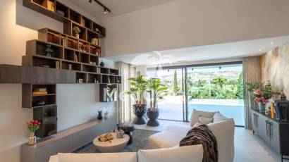 Neubau - Villa -
Golf La Finca