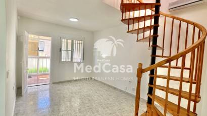 Wiederverkauf - Apartment -
Orihuela Costa - Playa Flamenca