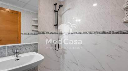 Segunda mano - Apartamento -
Benijofar