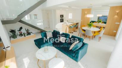 Obra nueva - Villa -
Finestrat