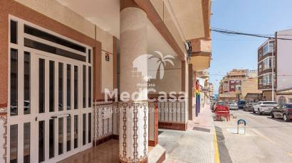 Resale - Apartment -
La Mata - Playa