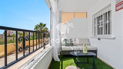 Segunda mano - Apartamento -
Orihuela Costa - La Florida