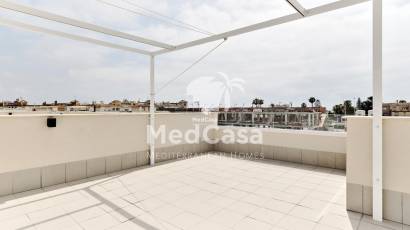 Obra nueva - Ático -
Torrevieja