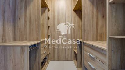 Obra nueva - Villa -
Torrevieja