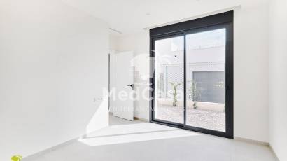 Neubau - Villa -
Orihuela Costa