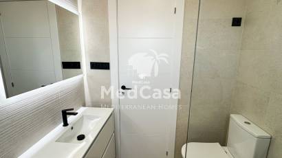 Resale - Townhouse -
Orihuela Costa - La Regia