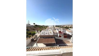 Resale - Townhouse -
Ciudad Quesada - La Fiesta