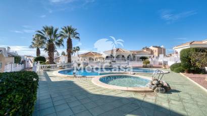 Resale - Townhouse -
Benijofar - Monte Azul