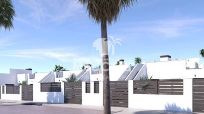 Obra nueva - Adosado -
Roldan