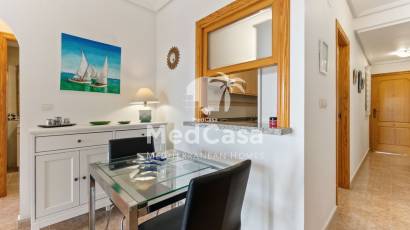 Segunda mano - Apartamento -
Alicante - Campoamor