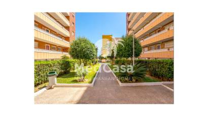 Resale - Apartment -
Torrevieja - Punta prima