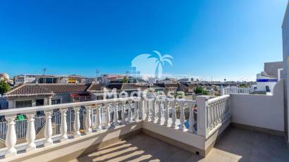 Resale - Semi detached  -
Torrevieja - El chaparral