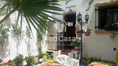 Segunda mano - Apartment / Duplex -
Orihuela Costa - Villamartín